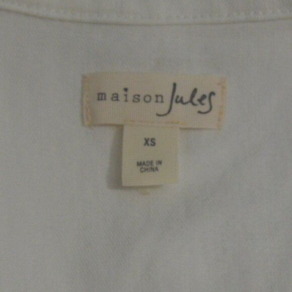 Maison Jules White Denim Jacket with Floral Sleeve Cutouts Size XS - Picture 6 of 7